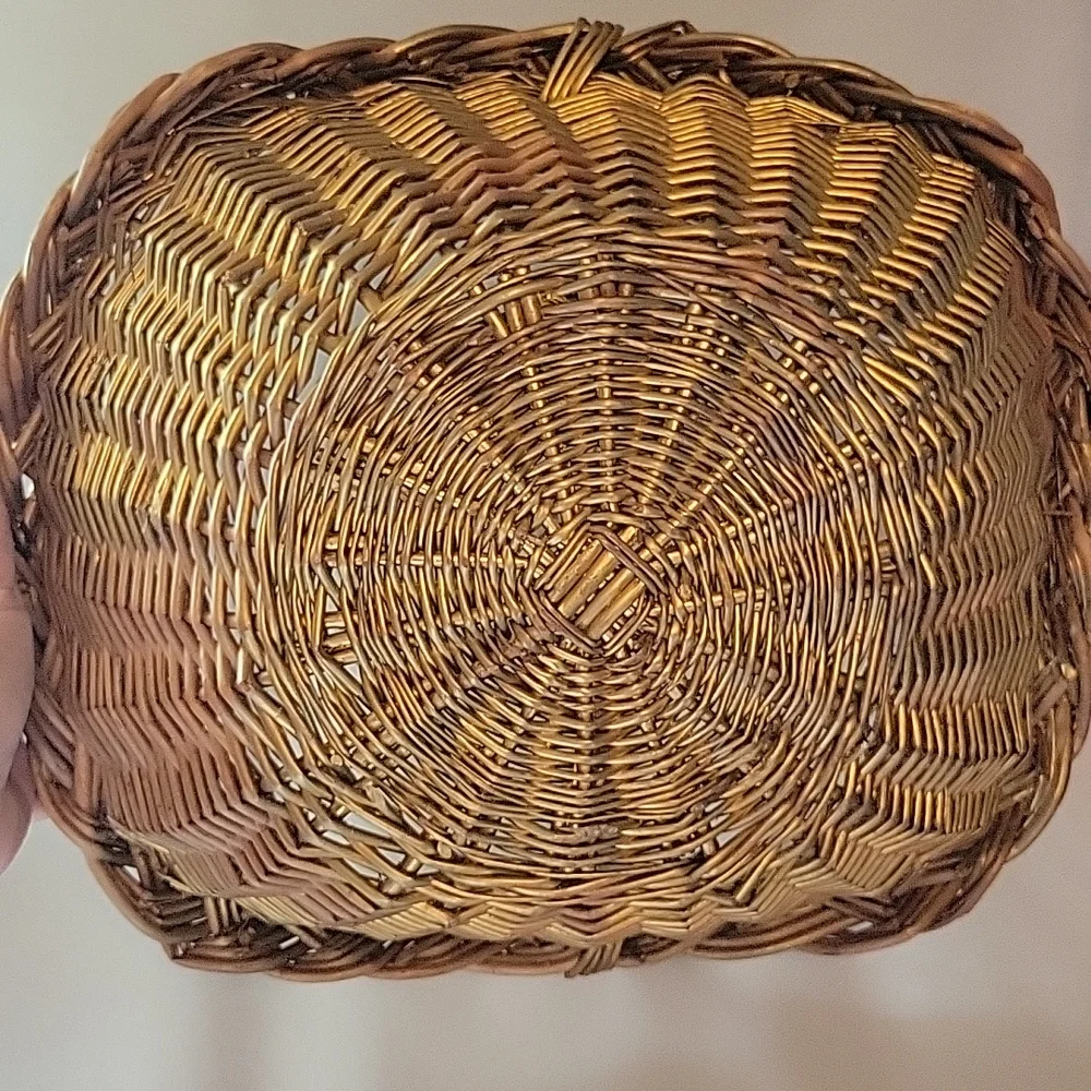 Gold Basket